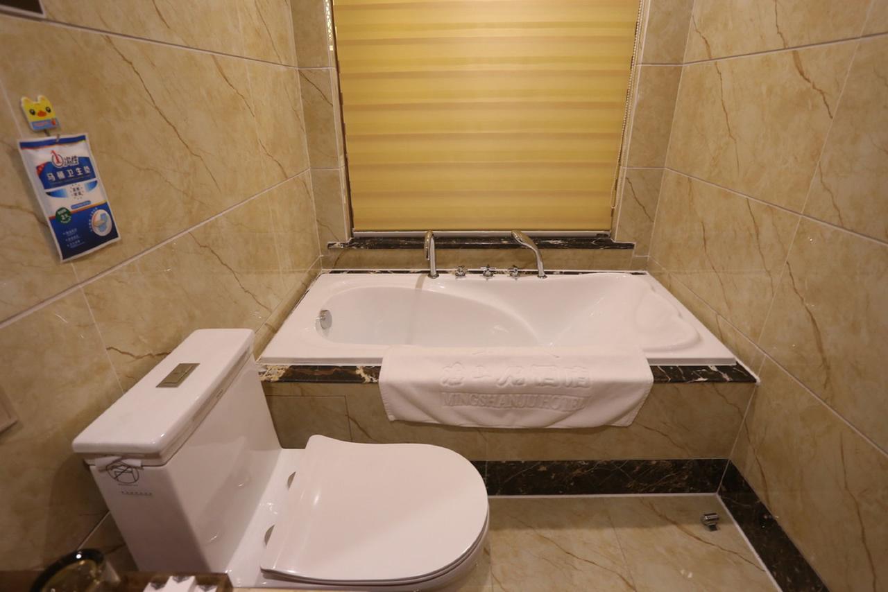 Mingshan Hotel Çengdu Dış mekan fotoğraf