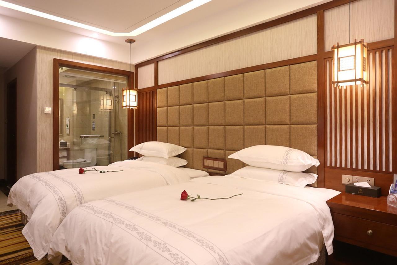 Mingshan Hotel Çengdu Dış mekan fotoğraf
